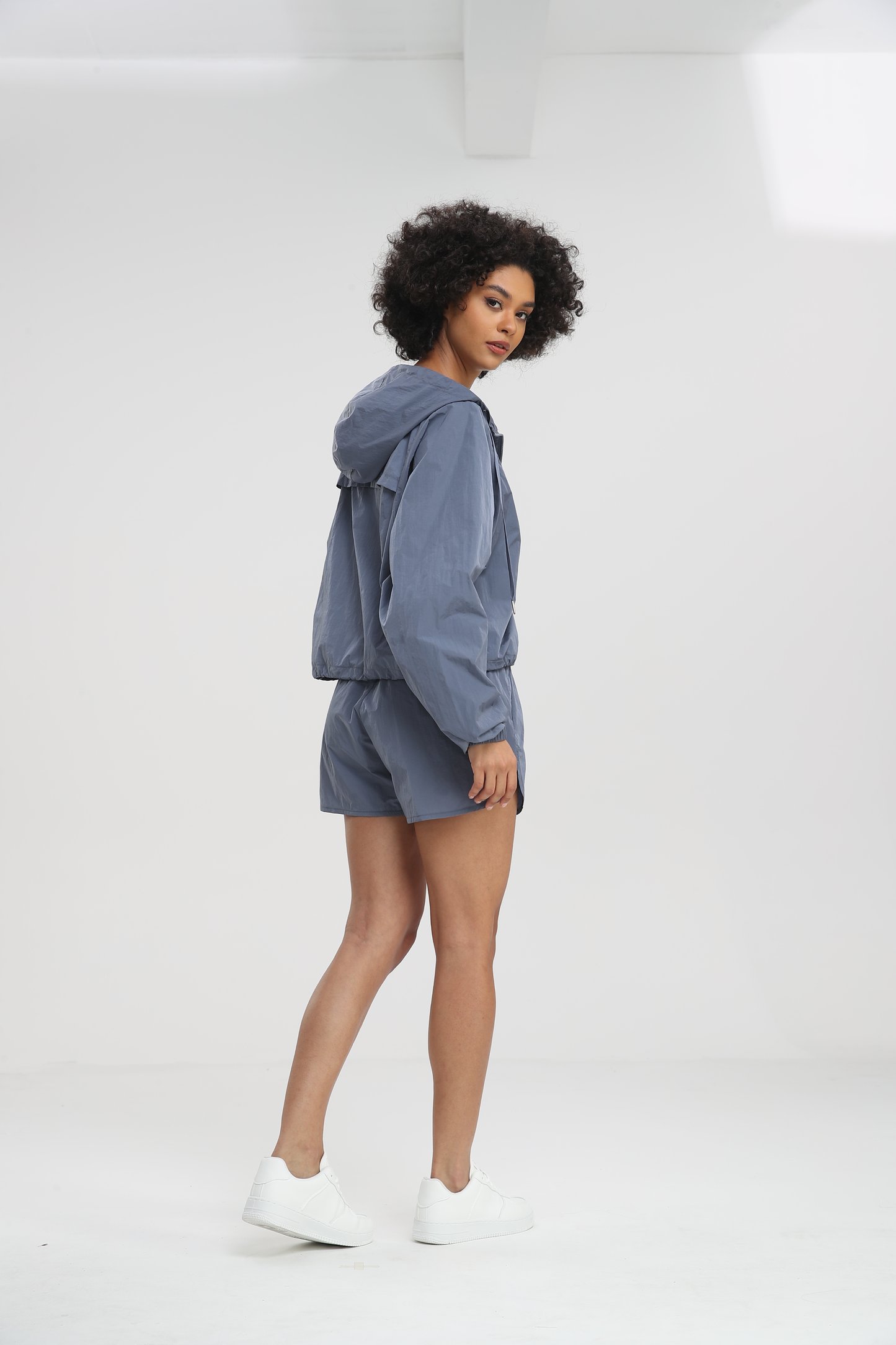 スポーツウェア | 3点セット（ZIPパーカー・スポーツブラ・ショートパンツ）