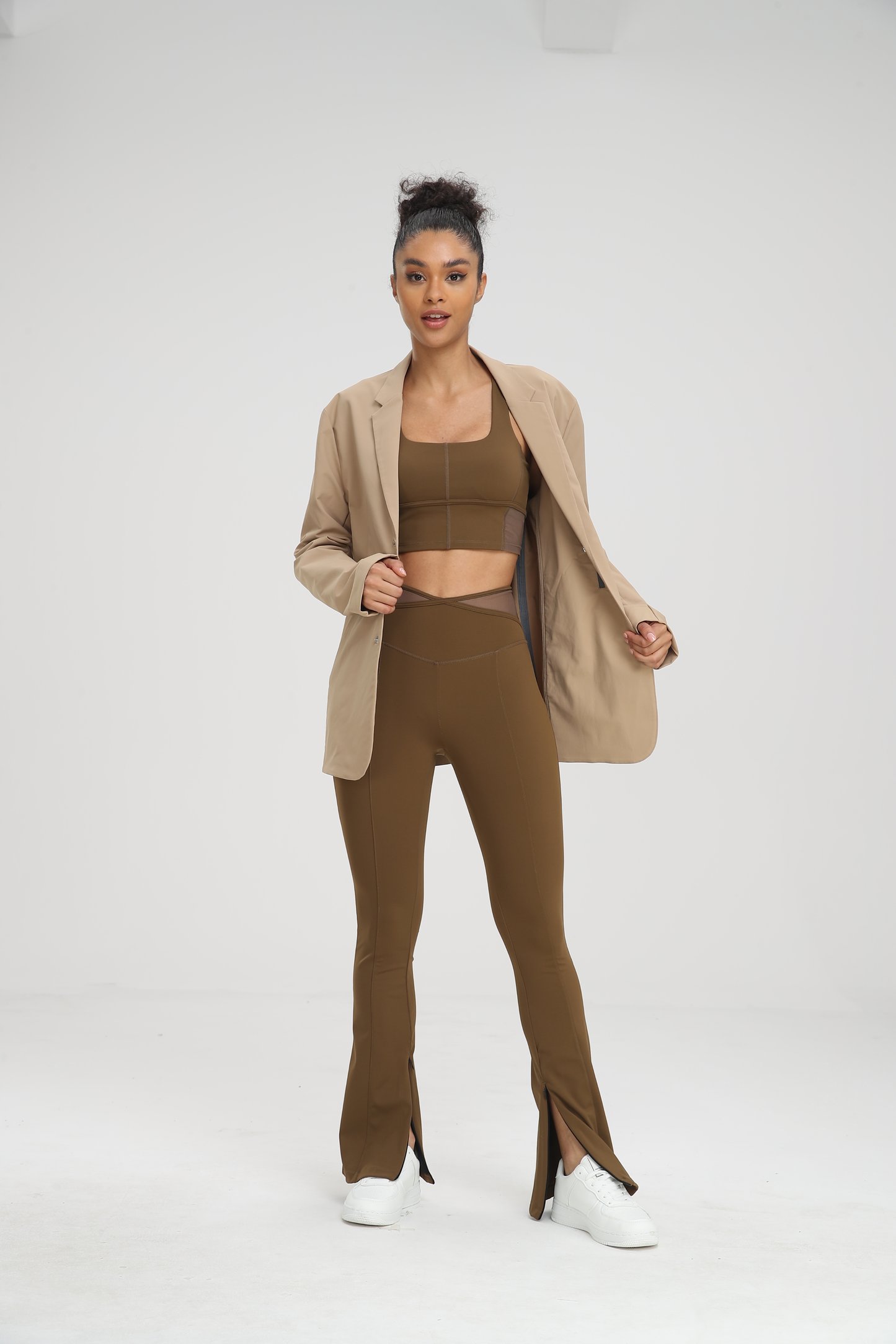 スポーツウェア | 3点セット（ジャケット・スポーツブラ・レギンス）