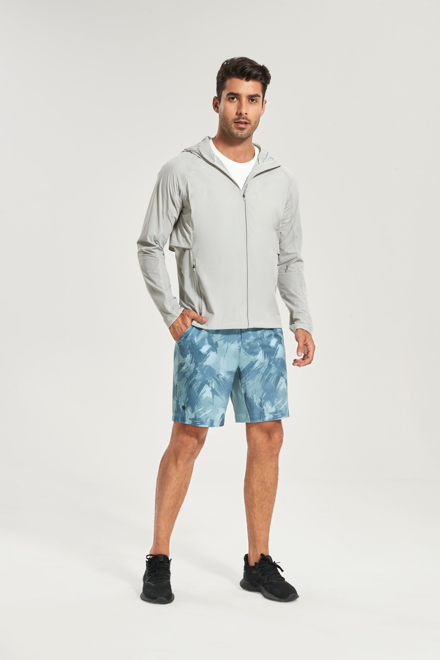 フィットネスウェア | ZIPパーカー＆ハーフパンツ