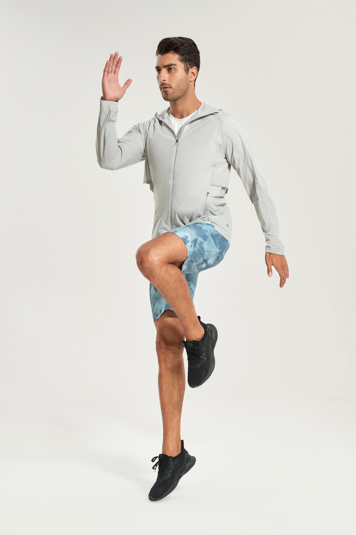 フィットネスウェア | ZIPパーカー＆ハーフパンツ