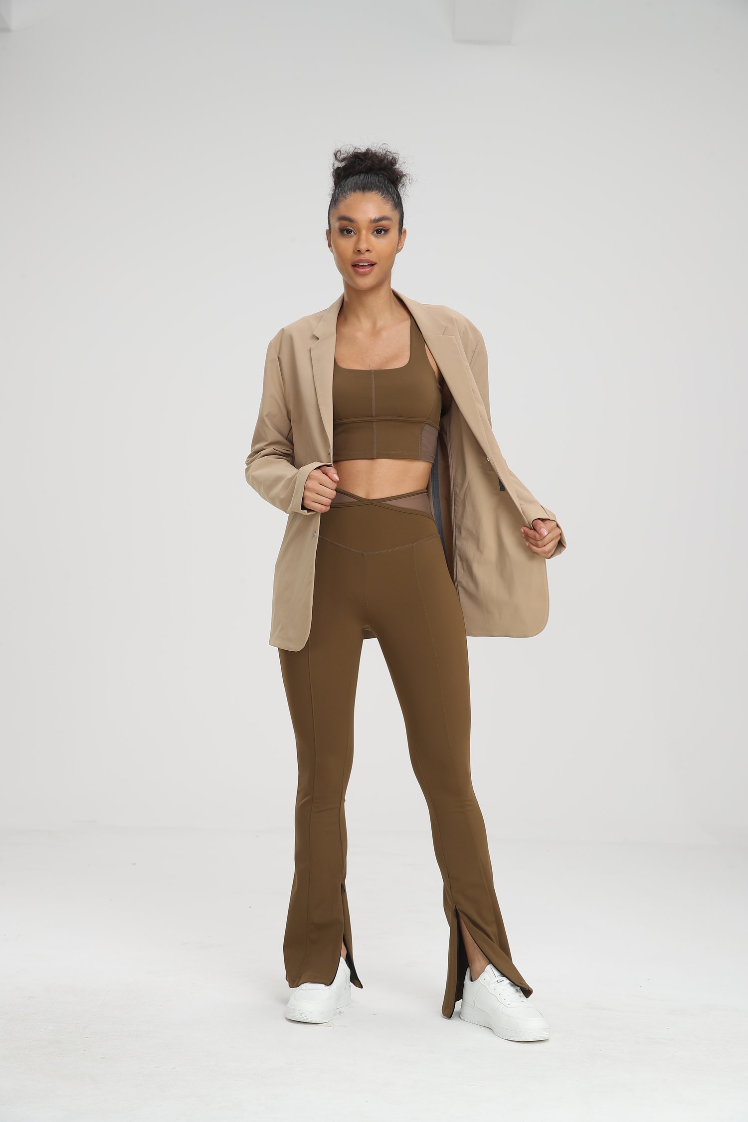 スポーツウェア | 3点セット（ジャケット・スポーツブラ・レギンス）